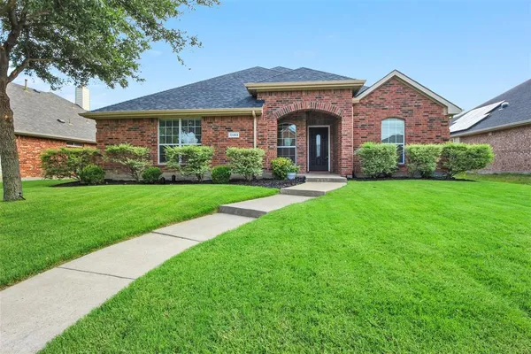$2,900 | 13463 Four Willows Drive, Frisco, TX 75035