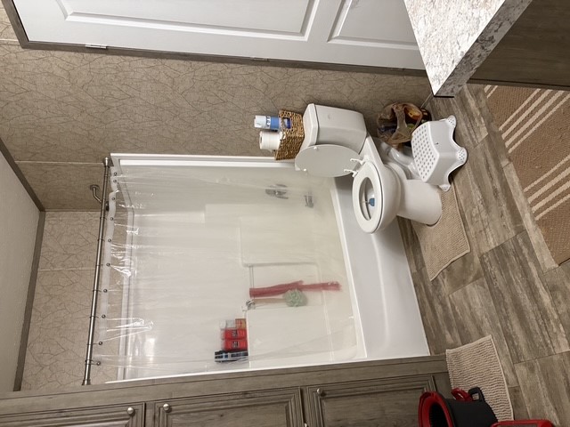 995 Diserens Road North Zulch, TX 77872 - Photo 22 of 23 2nd Bathroom
