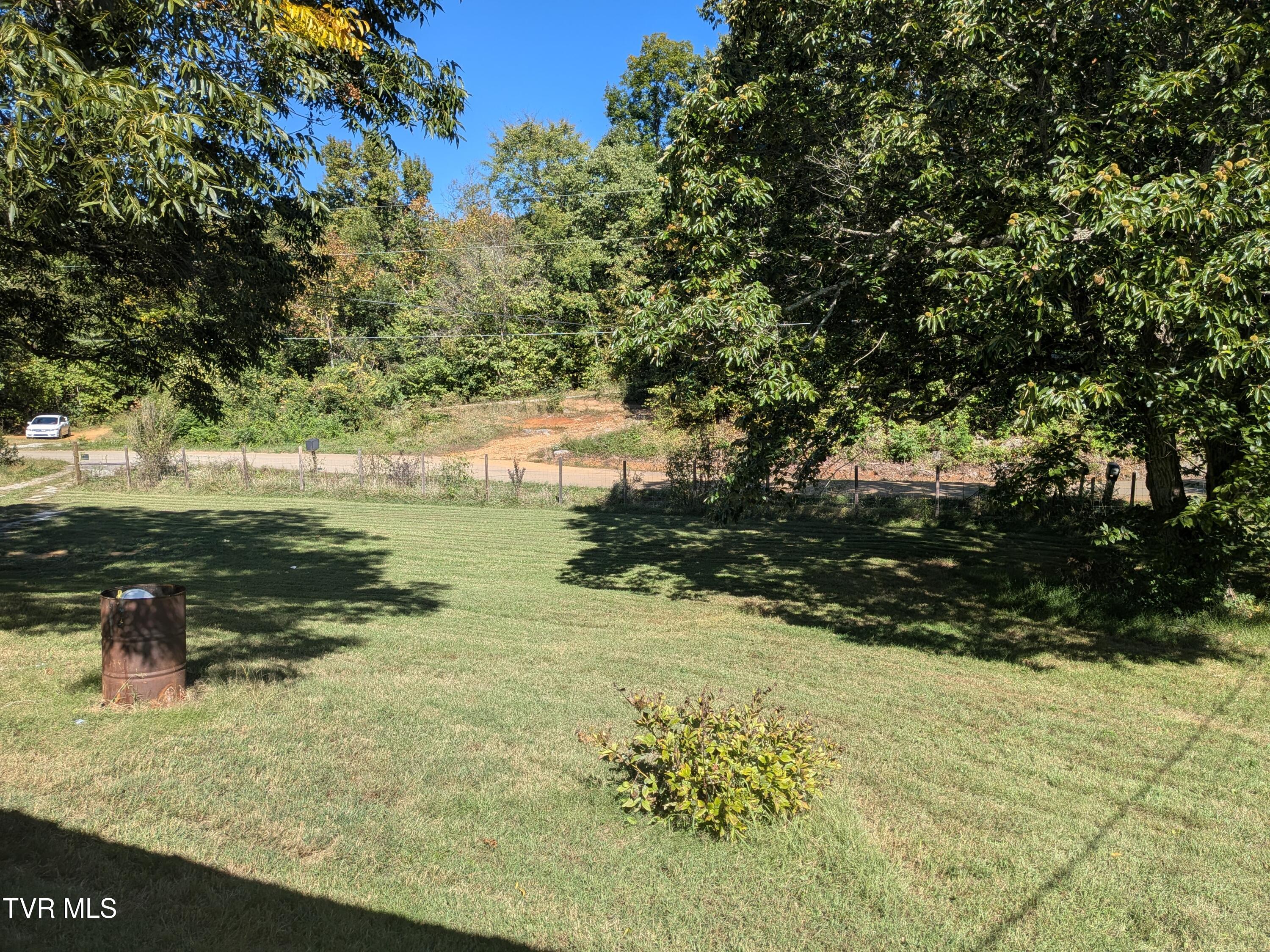580 Cartwheel Road Greeneville, TN 37743 - Photo 27 of 30 PXL_20261005_190656488