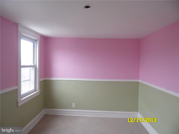 237 Ashby Road Upper Darby, PA 19082 - Photo 8 of 11
