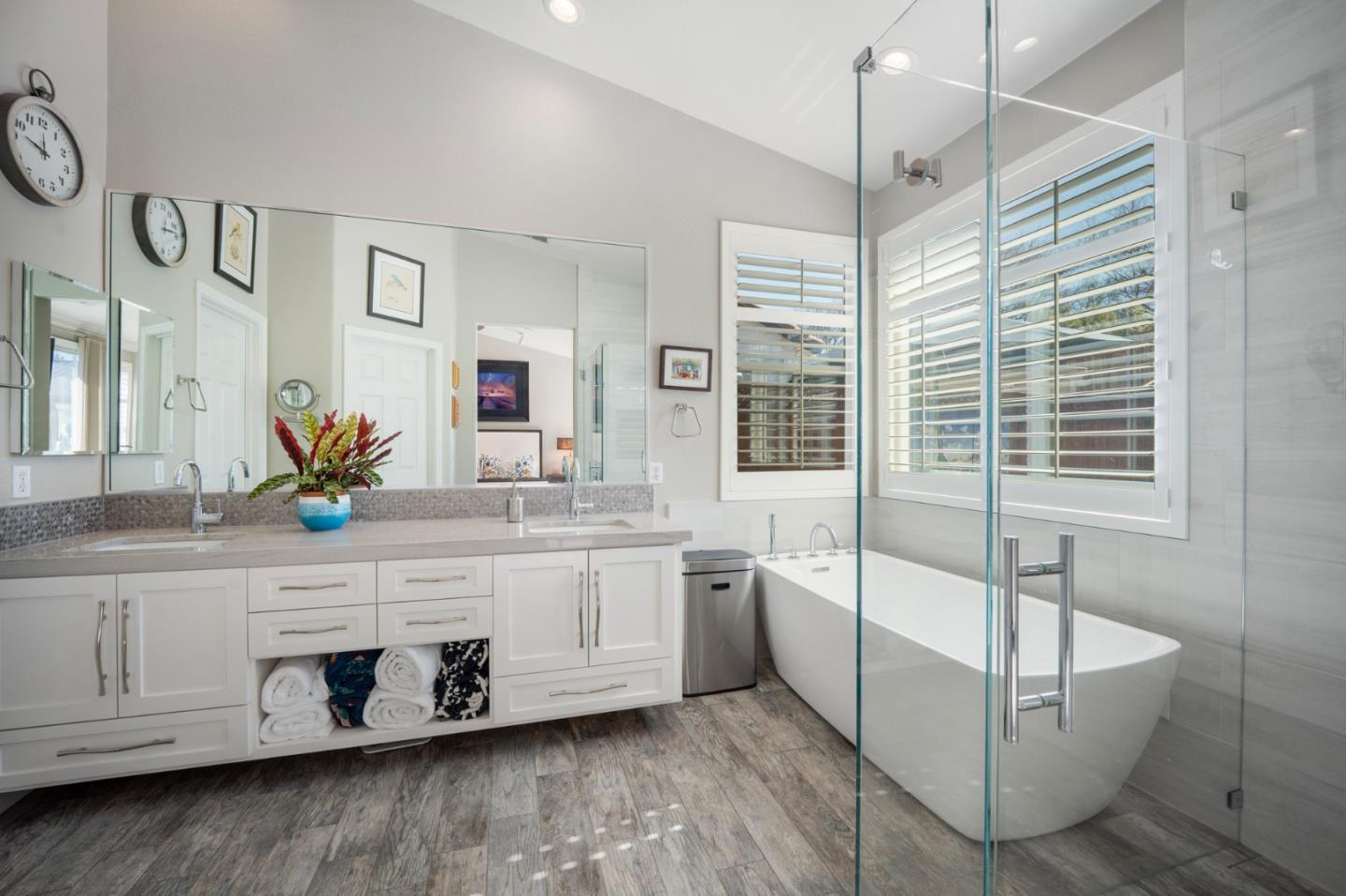 1235 Quail Ridge Way Hollister, CA 95023 - Photo 15 of 36 Gallery Image 15