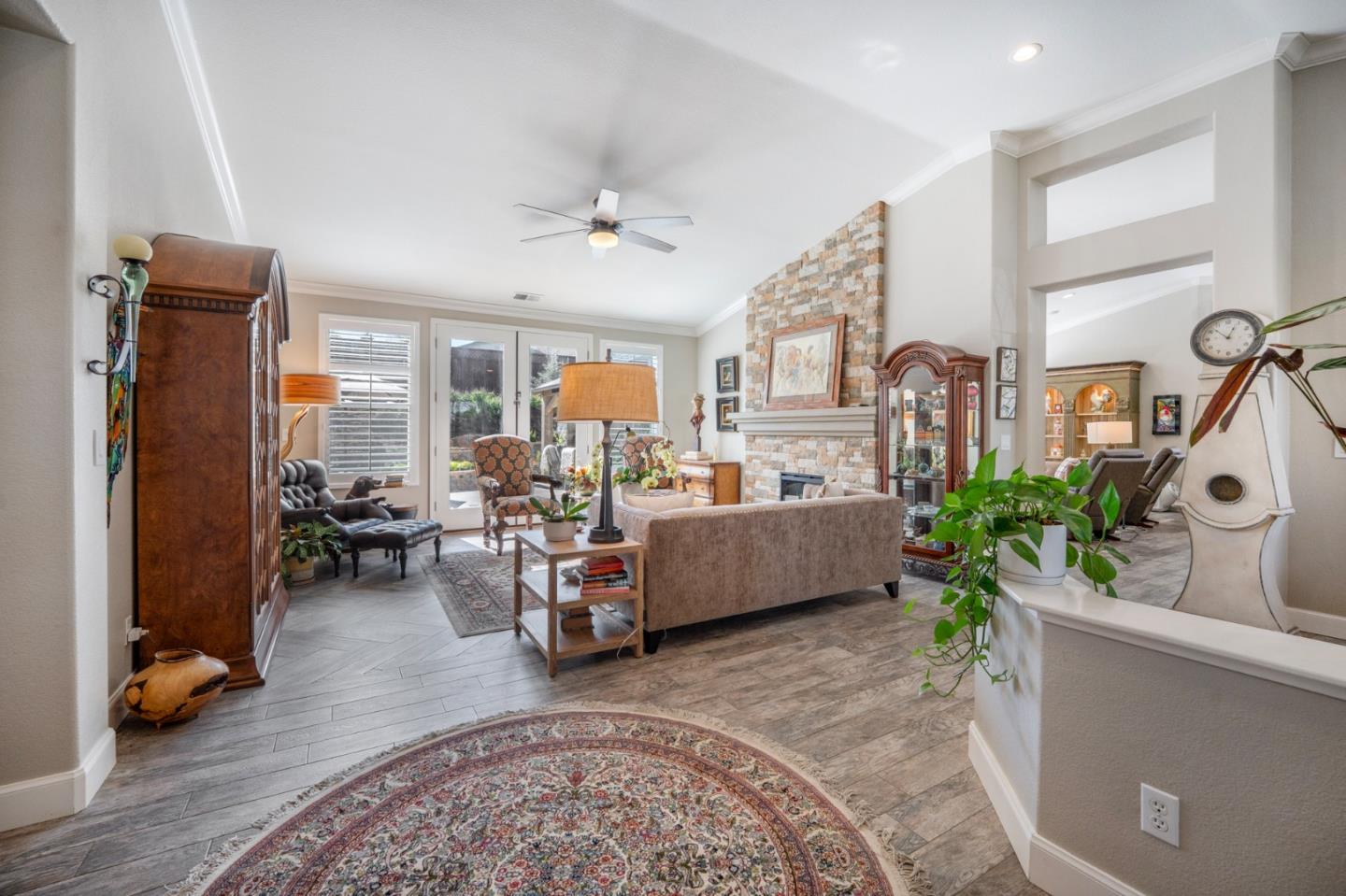 1235 Quail Ridge Way Hollister, CA 95023 - Photo 17 of 36 Gallery Image 17