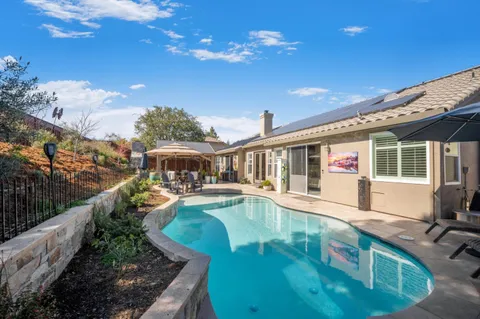 $1,199,000 | 1235 Quail Ridge Way, Hollister, CA 95023