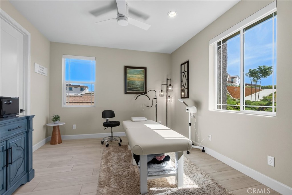 1055 Vista Court Riverside, CA 92506 - Photo 24 of 75 Gallery Image 24