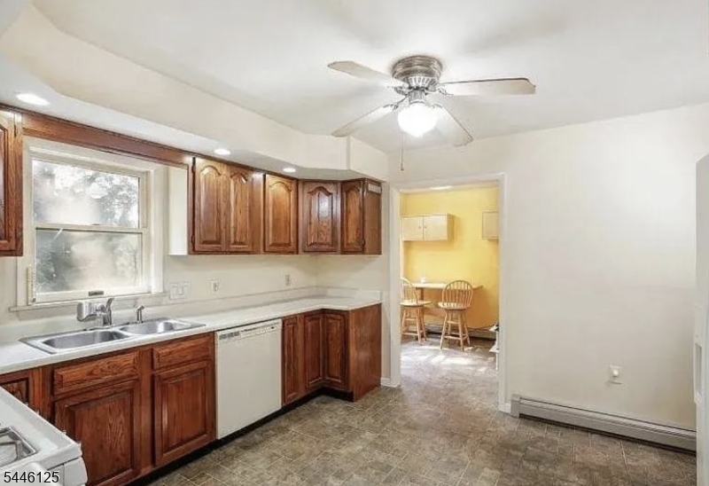 66 Maple Street Watchung, NJ 07069 - Photo 7 of 17