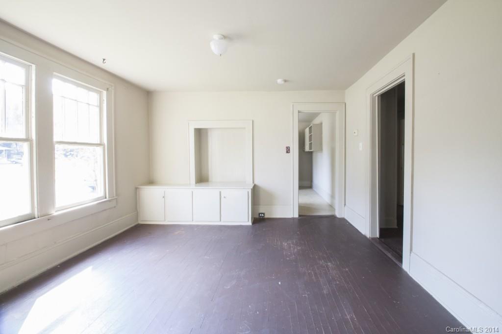 3101 Tuckaseegee Road Charlotte, NC 28208 - Photo 3 of 13 a view of empty room with window
