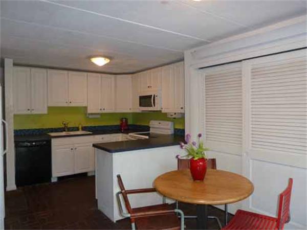 9 Woodridge Road Wayland, MA 01778 - Photo 14 of 28 Gallery Image 14