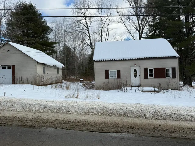 $98,000 | 188 Ohio Hill Road, Fairfield, ME 04937