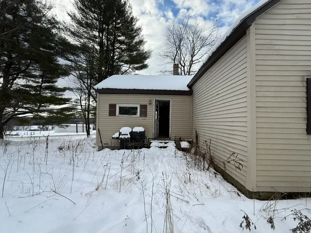 $98,000 | 188 Ohio Hill Road, Fairfield, ME 04937