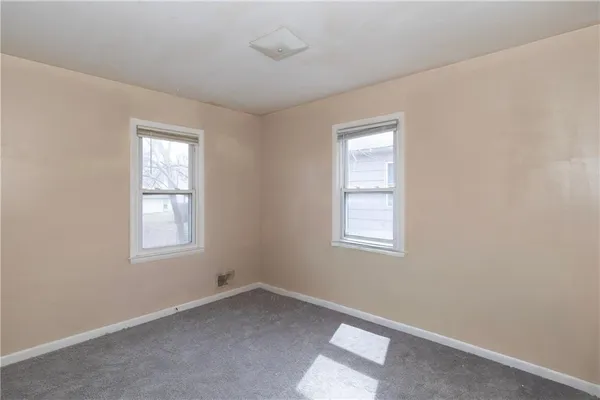 $185,000 | 7109 North Cherry Lane, Gladstone, MO 64118