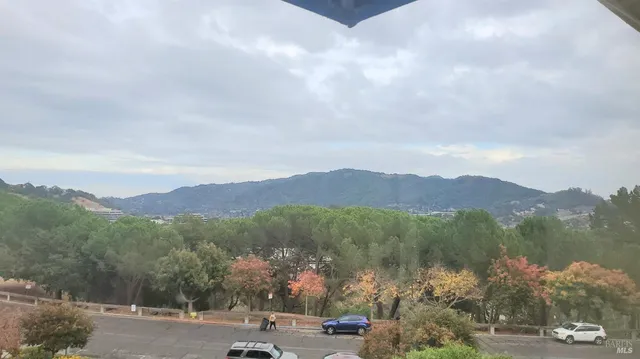 $499,000 | 100 Thorndale Drive, Unit 327, San Rafael, CA 94903