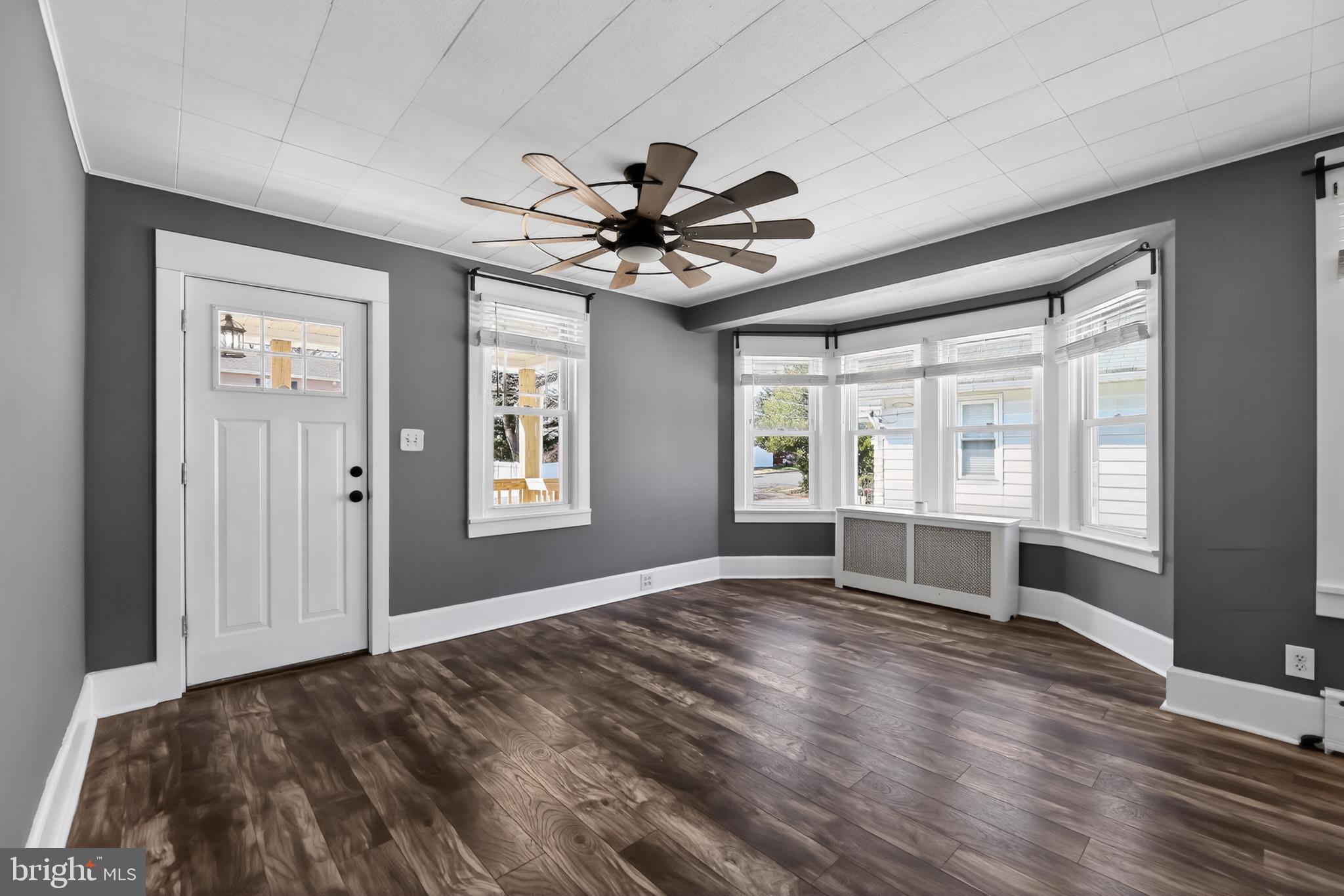 311 Gradwell Avenue Maple Shade, NJ 08052 - Photo 7 of 28