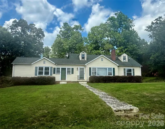 $299,000 | 303 Cavin Avenue, Mount Holly, NC 28120