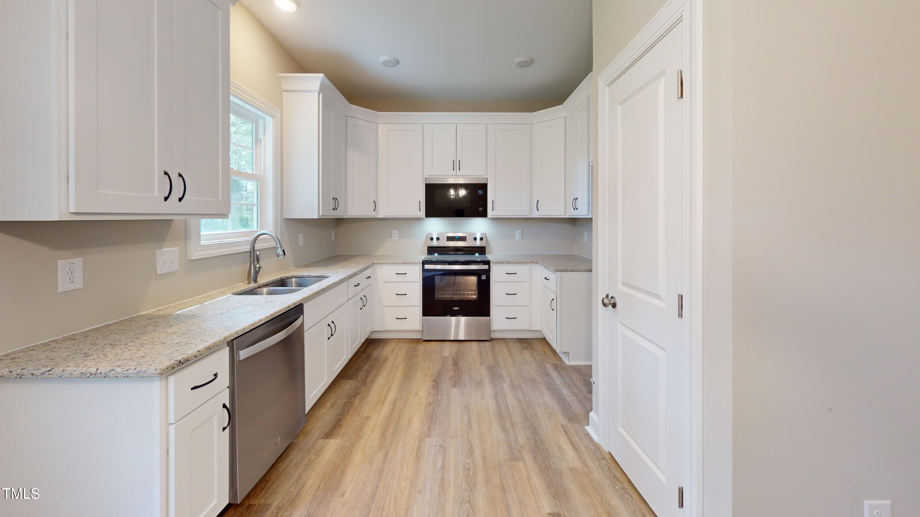 4722 McNeill Hobbs Road Bunnlevel, NC 28323 - Photo 7 of 21 Kitchen (1)