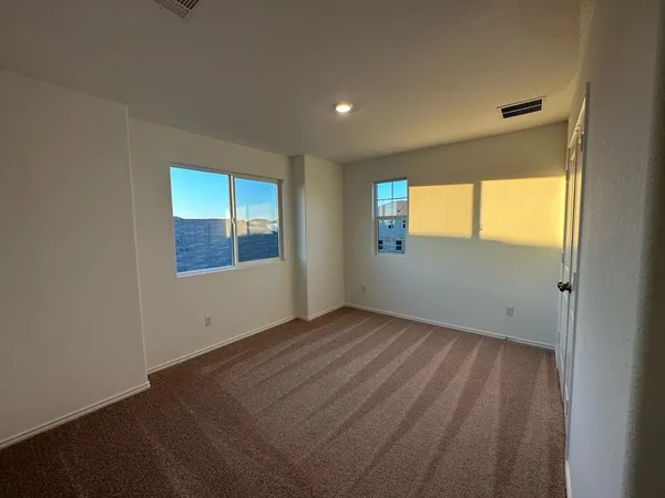 $2,499 | 336 Canley Loop, Hutto, TX 78634