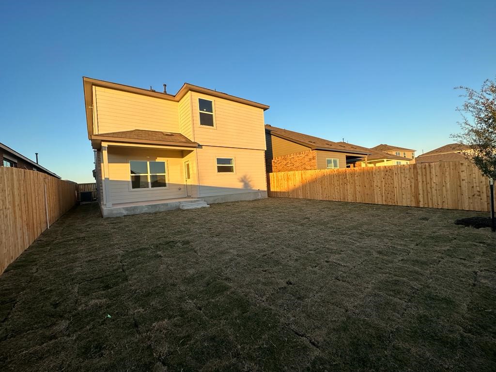 336 Canley Loop Hutto, TX 78634 - Photo 32 of 39