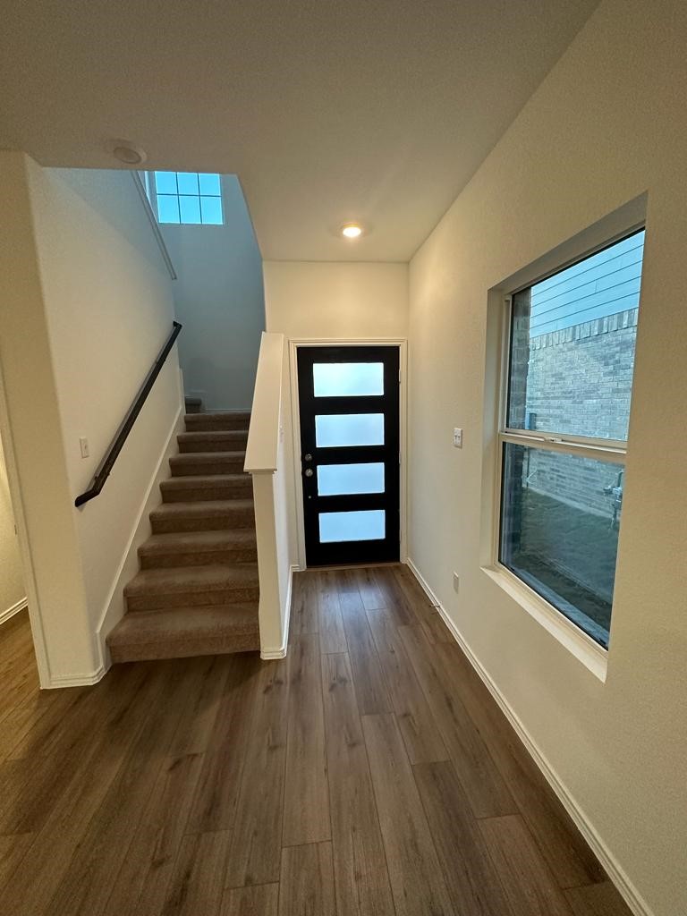 336 Canley Loop Hutto, TX 78634 - Photo 6 of 39