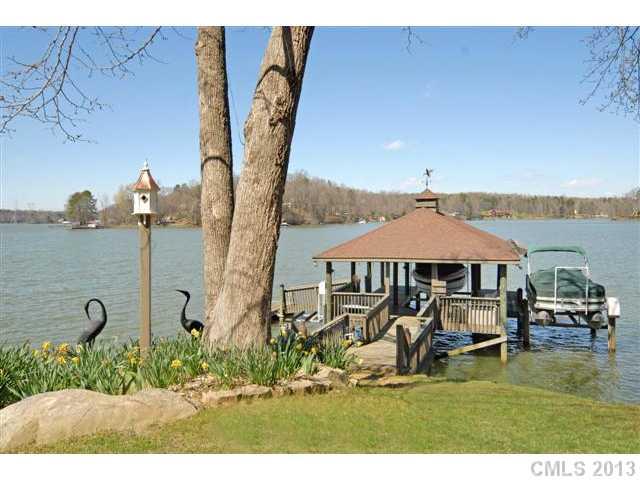 2938 Sadler Road Charlotte, NC 28278 - Photo 16 of 16 Gallery Image 16