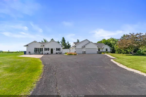 $624,900 | N3151 Highway 76, Hortonville, WI 54944