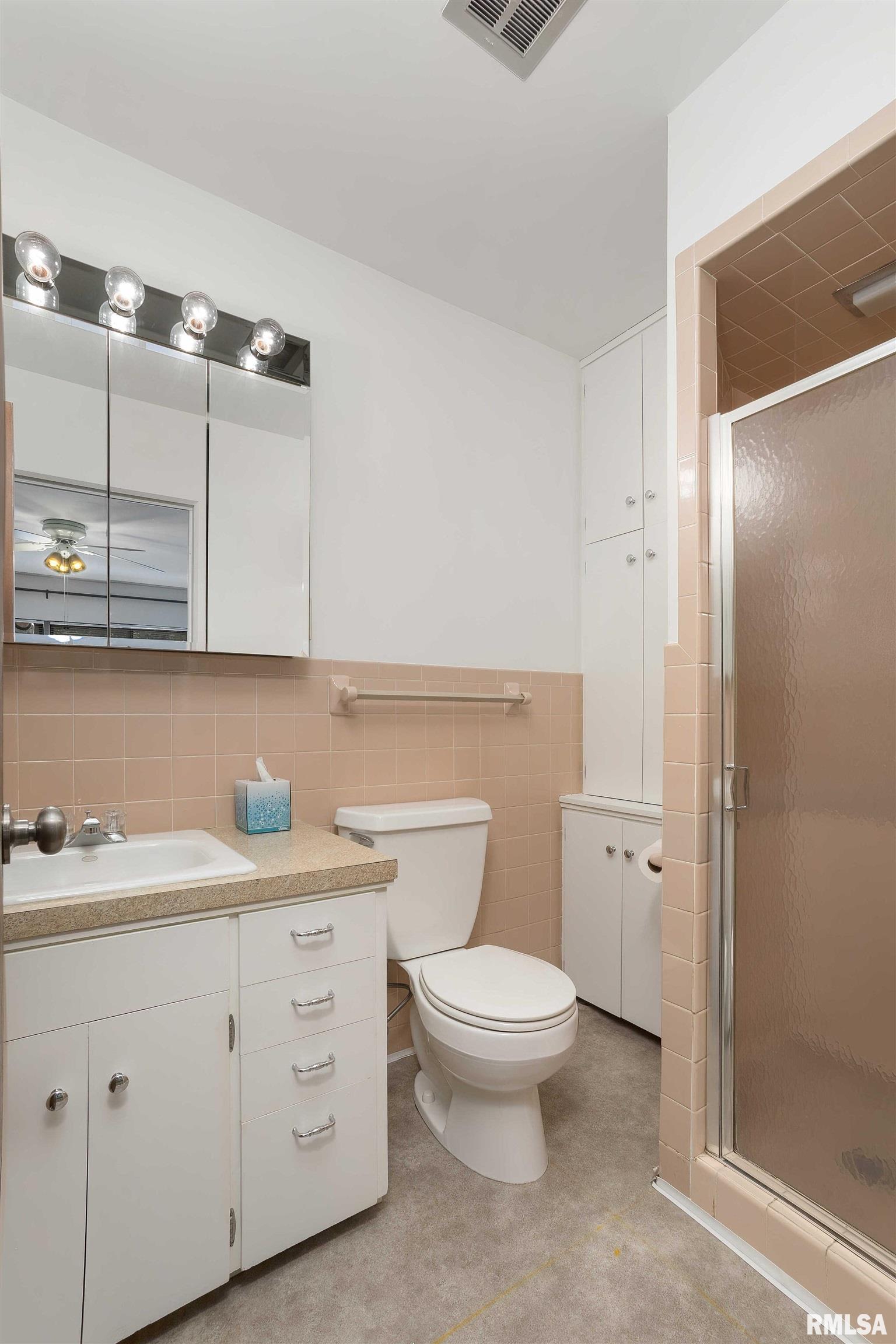 1104 Kimberly Road, Unit 303 Bettendorf, IA 52722 - Photo 21 of 34 Gallery Image 21
