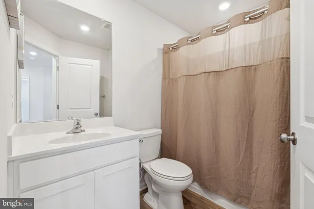 $2,200 | 79 Swan Fld Avenue, Ranson, WV 25438