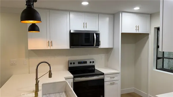 $820,000 | 196 Pineview, Irvine, CA 92620