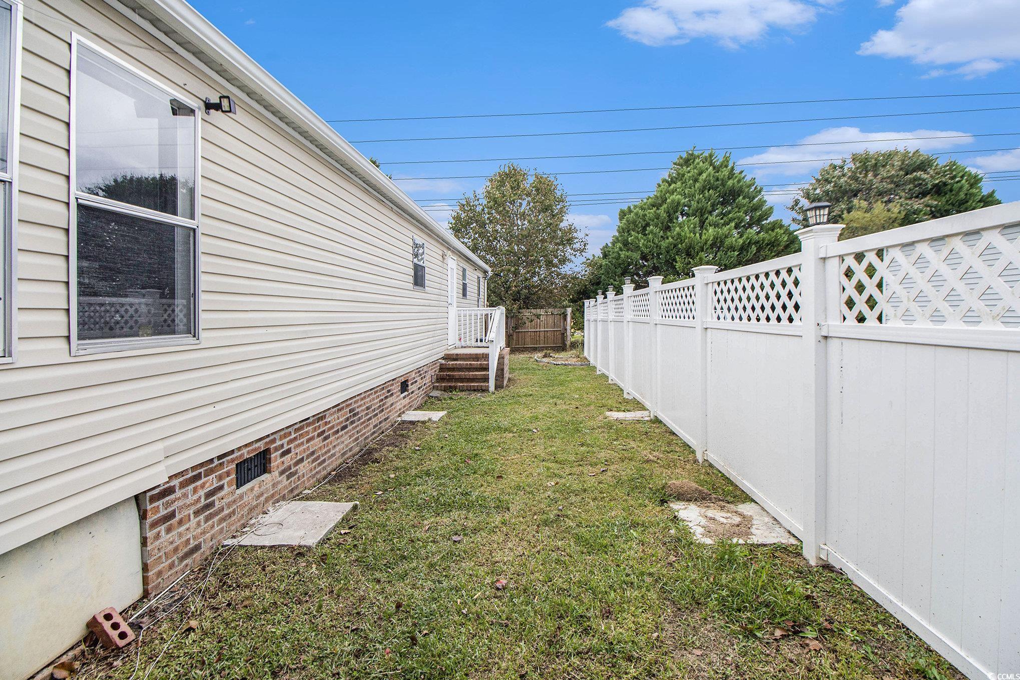 3804 Stern Drive Conway, SC 29526 - Photo 35 of 38 View of fenced backyard