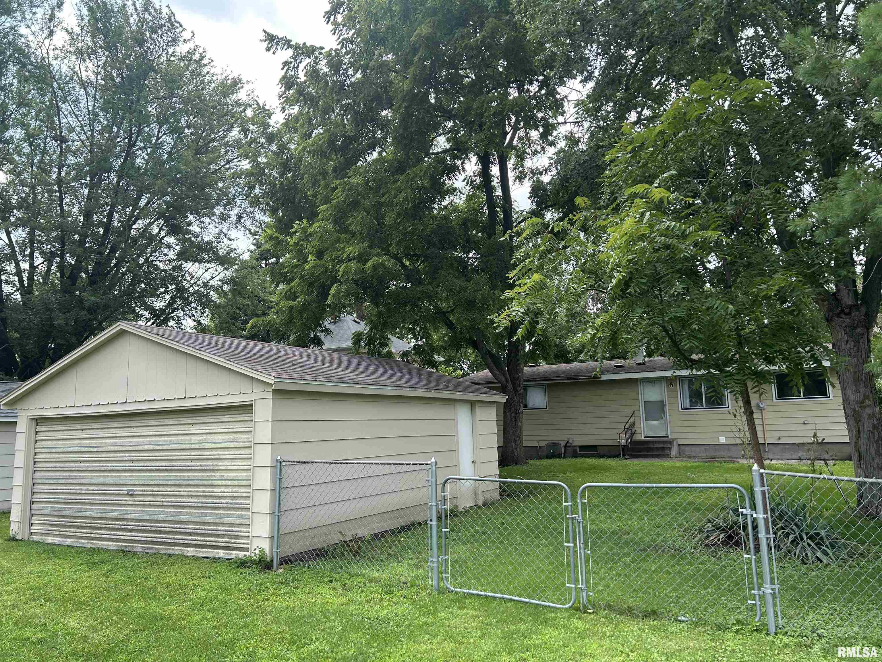 116 North Spring Street Geneseo, IL 61254 - Photo 15 of 15 Gallery Image 15