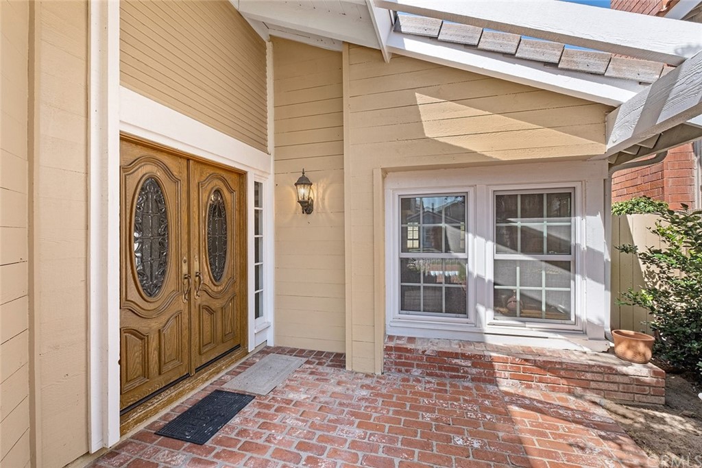 3 Descanso Irvine, CA 92620 - Photo 2 of 54