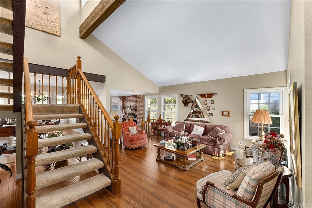 3 Descanso Irvine, CA 92620 - Photo 5 of 54 a living room with furniture and wooden floor