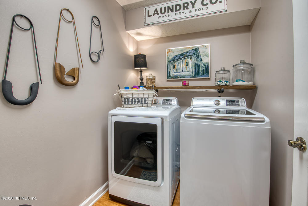 10928 Crichton Road Jacksonville, FL 32221 - Photo 24 of 25 Laundry Room