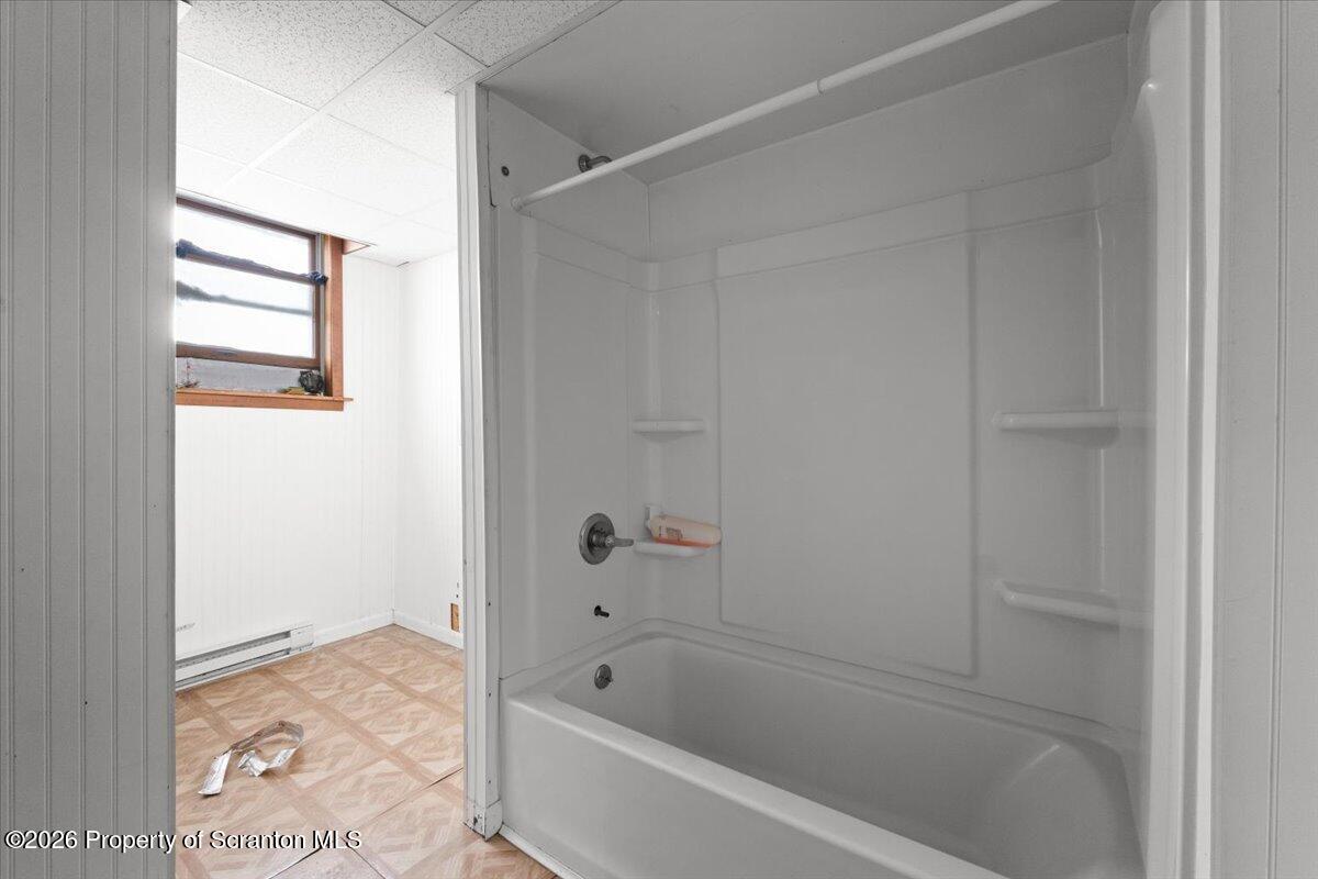 810 George Street Throop, PA 18512 - Photo 8 of 55 13-First Floor