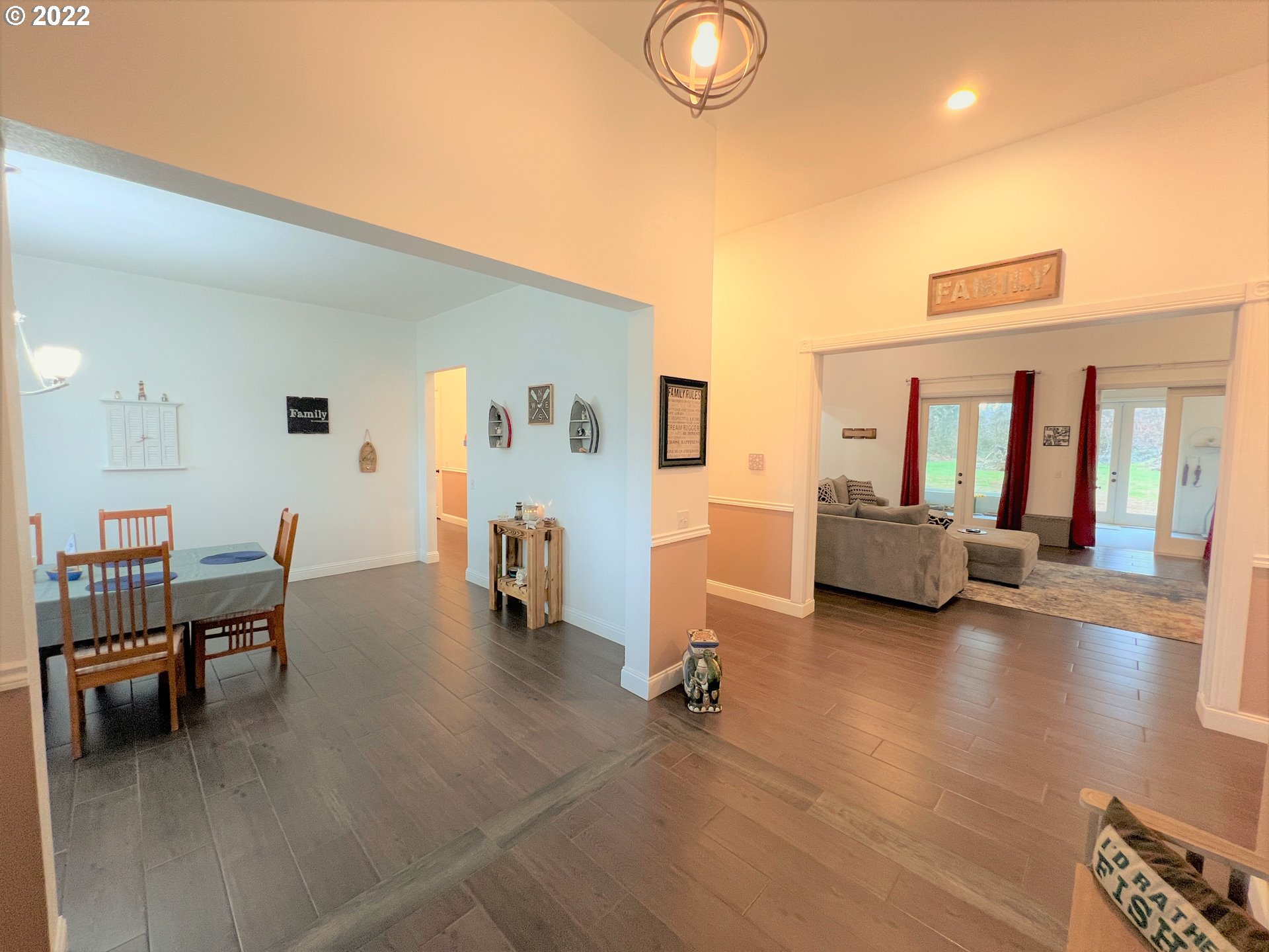 92404 Conroy Road Astoria, OR 97103 - Photo 8 of 32 Gallery Image 8