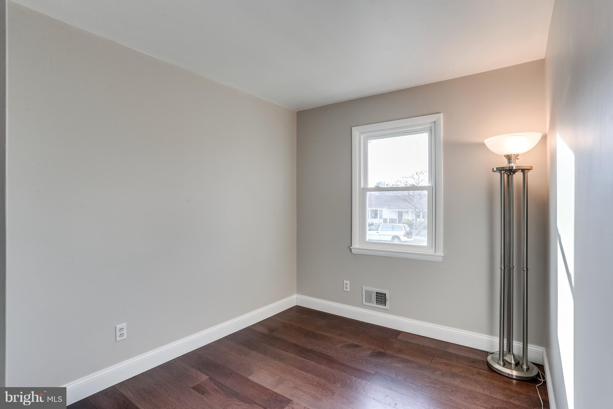 7723 Notley Road Pasadena, MD 21122 - Photo 19 of 36 Gallery Image 19