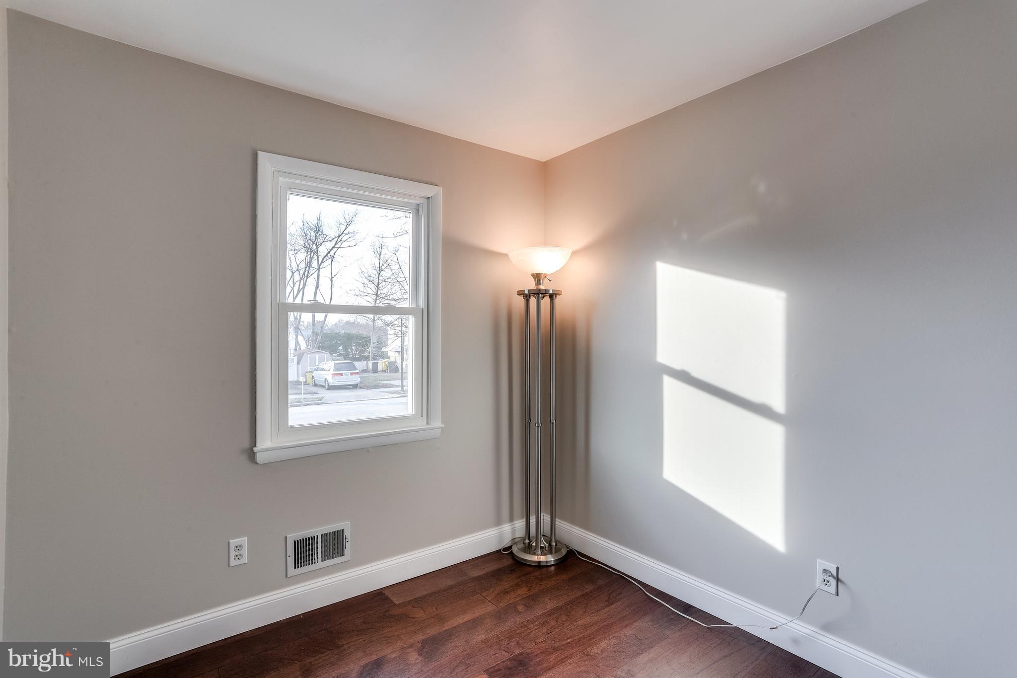 7723 Notley Road Pasadena, MD 21122 - Photo 21 of 36 Gallery Image 21
