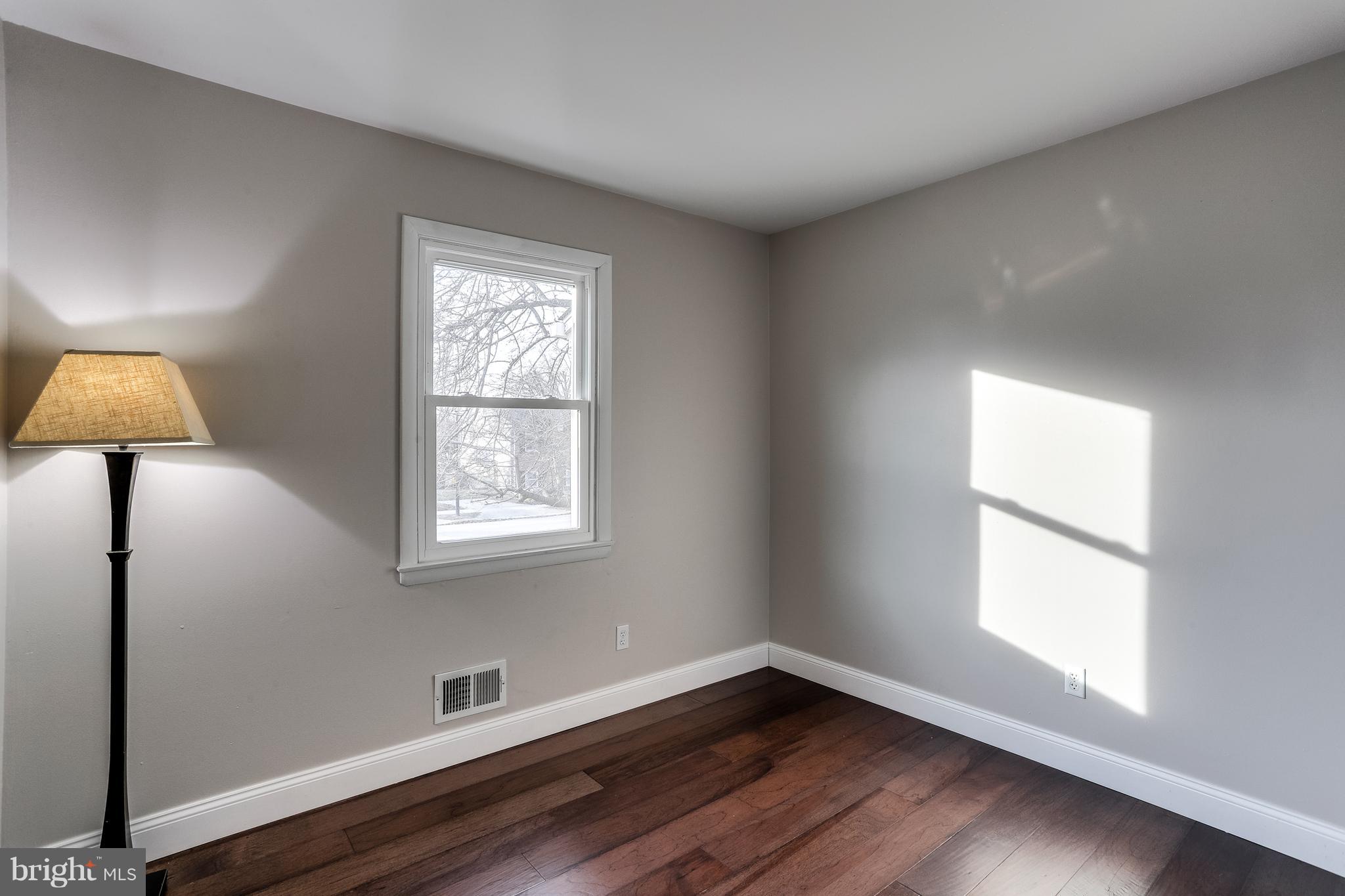 7723 Notley Road Pasadena, MD 21122 - Photo 22 of 36 Gallery Image 22