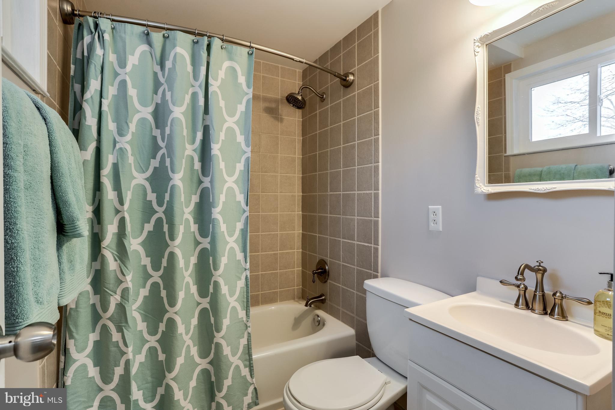 7723 Notley Road Pasadena, MD 21122 - Photo 27 of 36 Gallery Image 27
