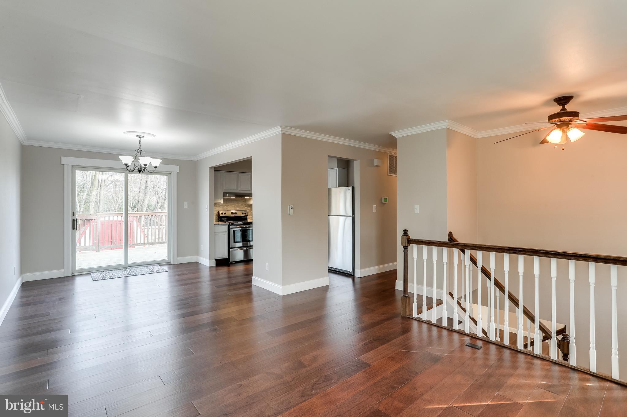 7723 Notley Road Pasadena, MD 21122 - Photo 5 of 36 Gallery Image 5
