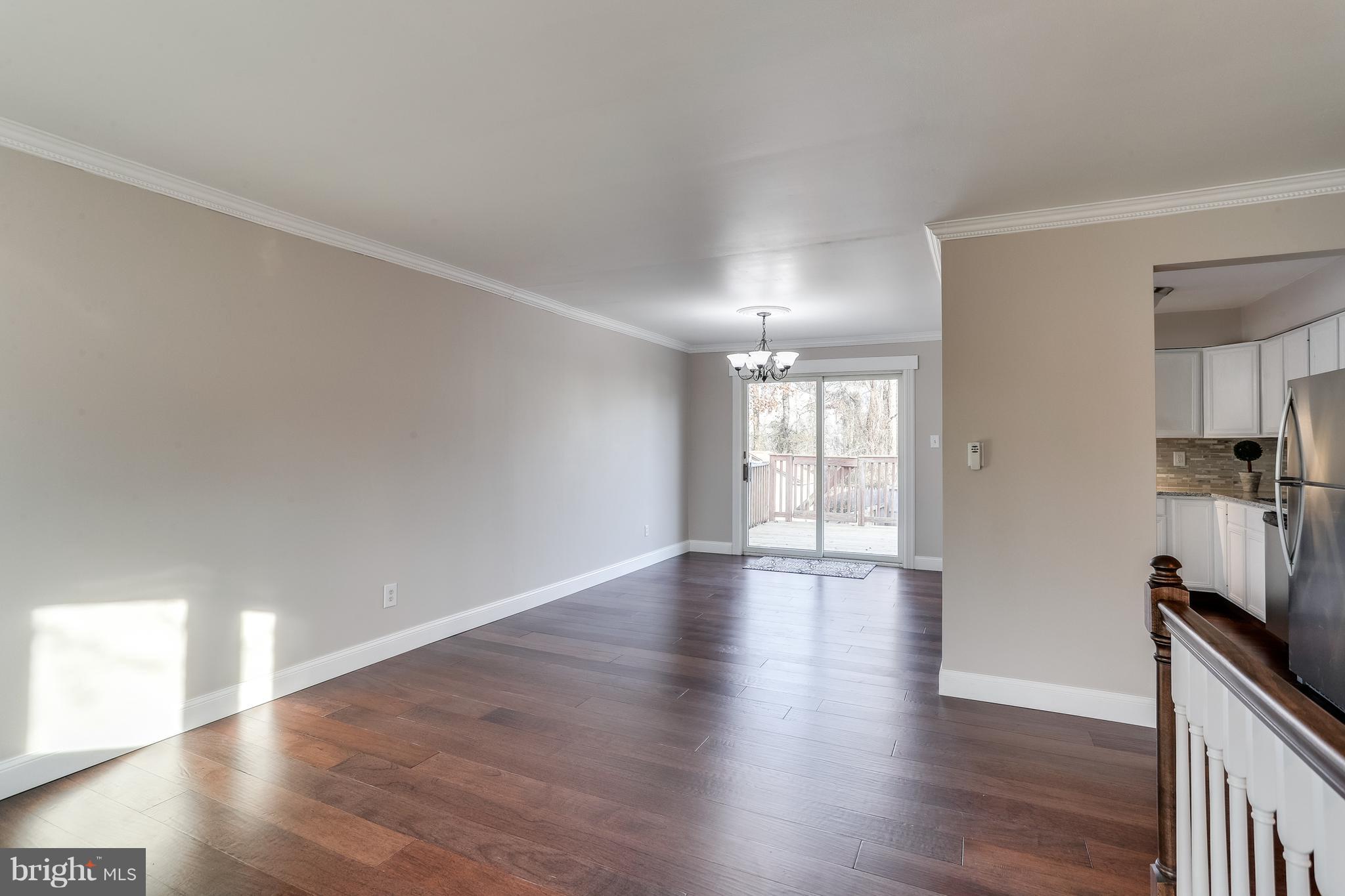 7723 Notley Road Pasadena, MD 21122 - Photo 6 of 36 Gallery Image 6