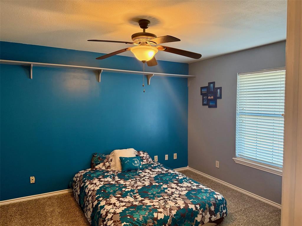 300 Ridge Road Decatur, TX 76234 - Photo 19 of 23 Bedroom 2