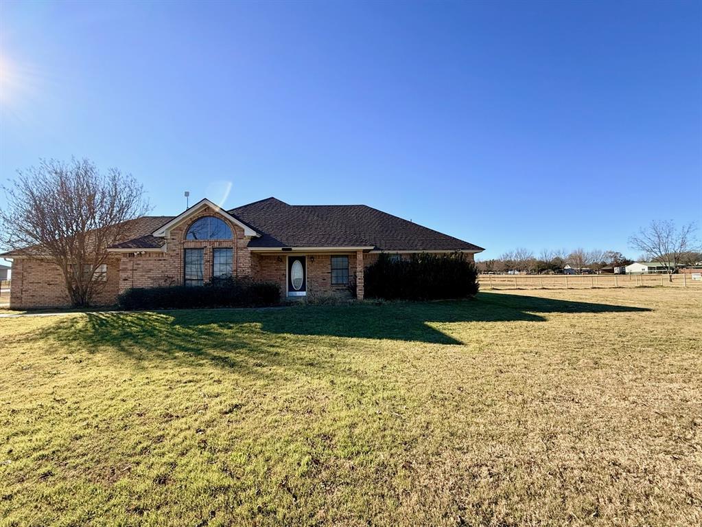 300 Ridge Road Decatur, TX 76234 - Photo 2 of 23