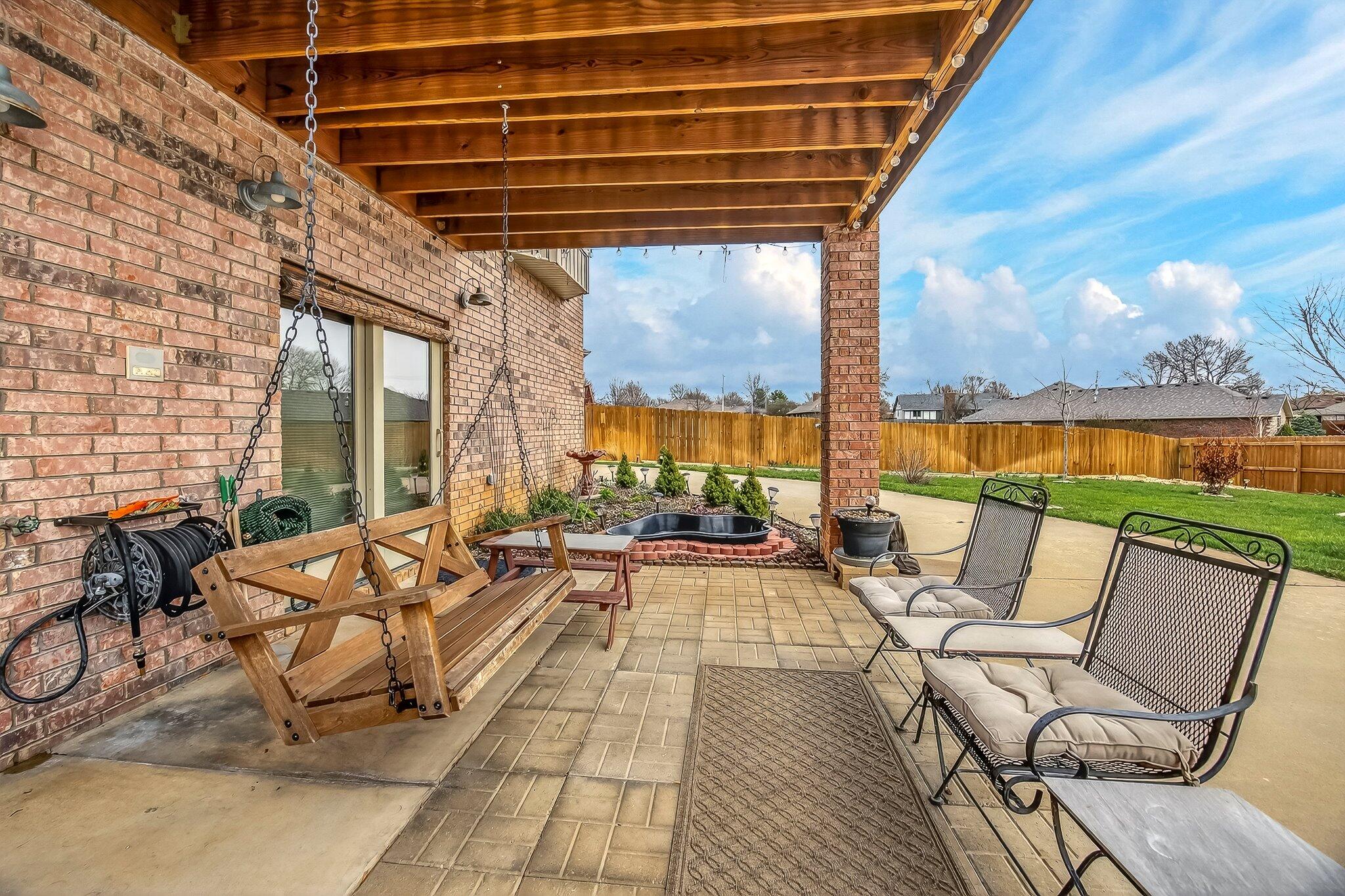 2374 South April Avenue Springfield, MO 65807 - Photo 41 of 47 51-april-45