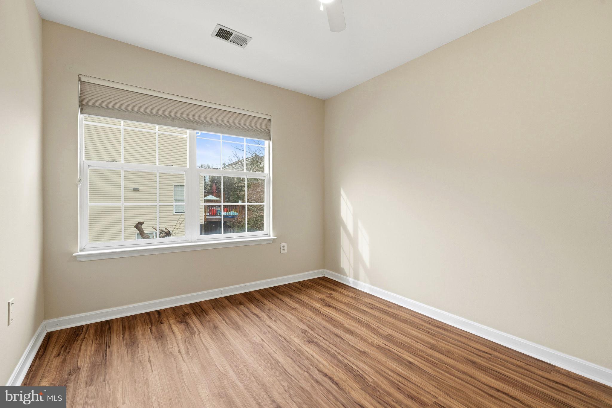 6670 Roderick Loop Gainesville, VA 20155 - Photo 20 of 36