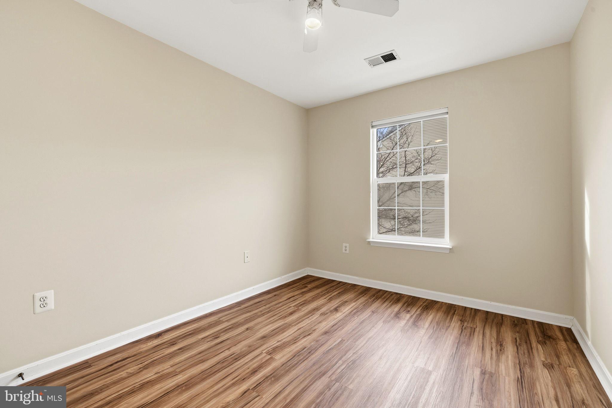 6670 Roderick Loop Gainesville, VA 20155 - Photo 22 of 36