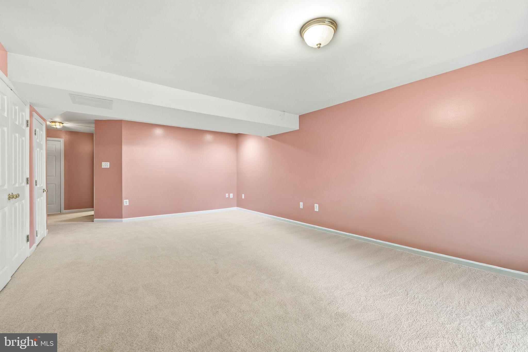 6670 Roderick Loop Gainesville, VA 20155 - Photo 24 of 36