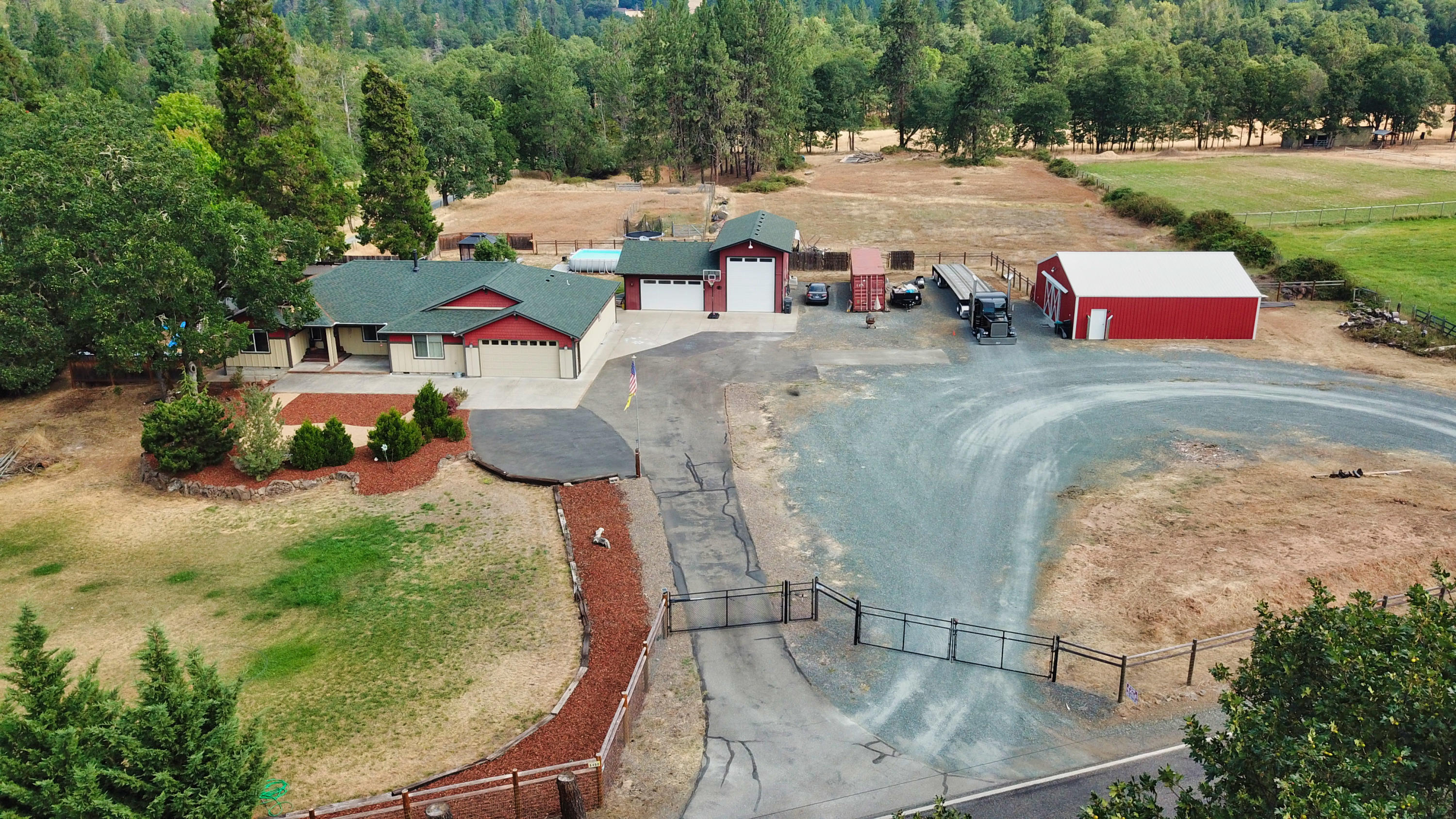 5450 Hugo Road Grants Pass, OR 97526 - Photo 51 of 61 Hugo Rd-65