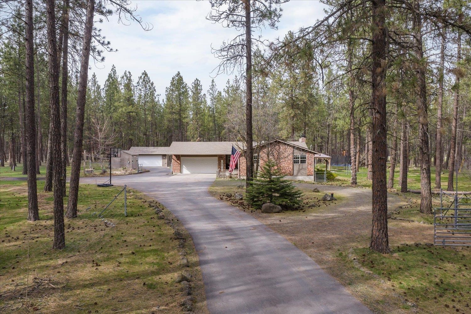 7114 West Melville Road Cheney, WA 99004 - Photo 2 of 50