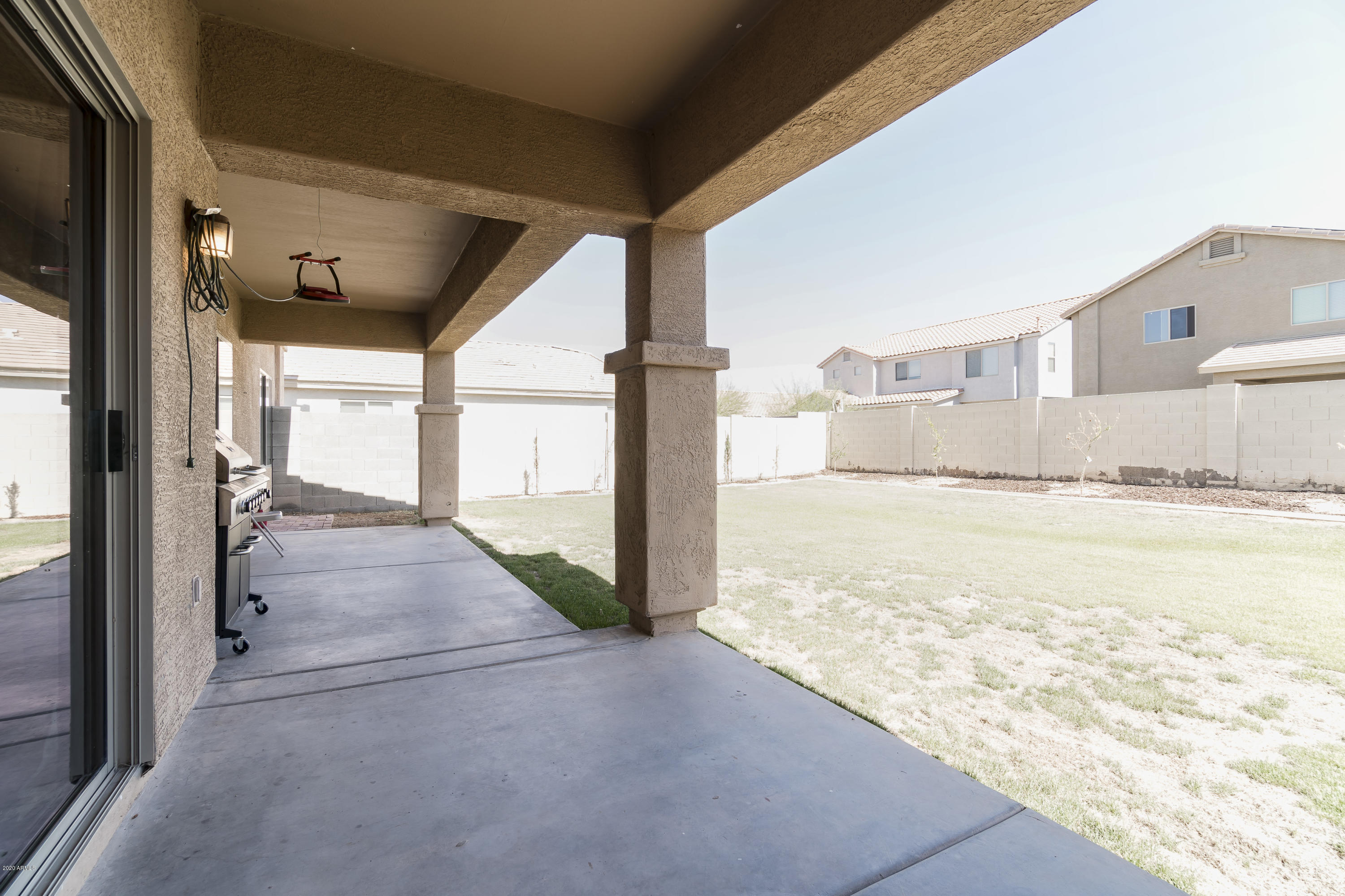 46023 West Amsterdam Road Maricopa, AZ 85139 - Photo 30 of 33 30Back patio-FULL