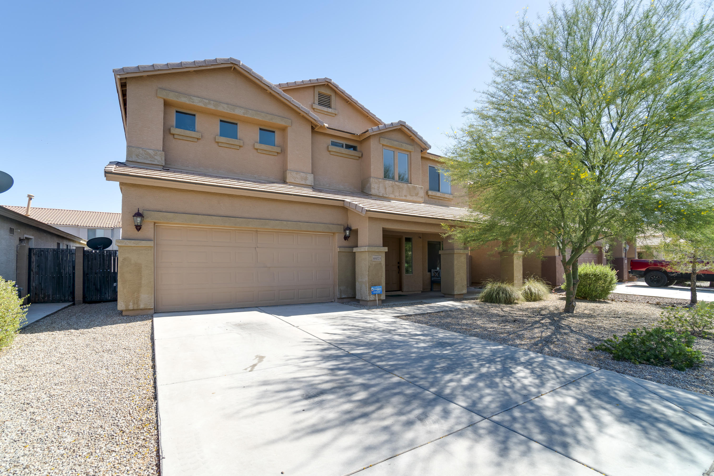 46023 West Amsterdam Road Maricopa, AZ 85139 - Photo 3 of 33 3Front of home-FULL