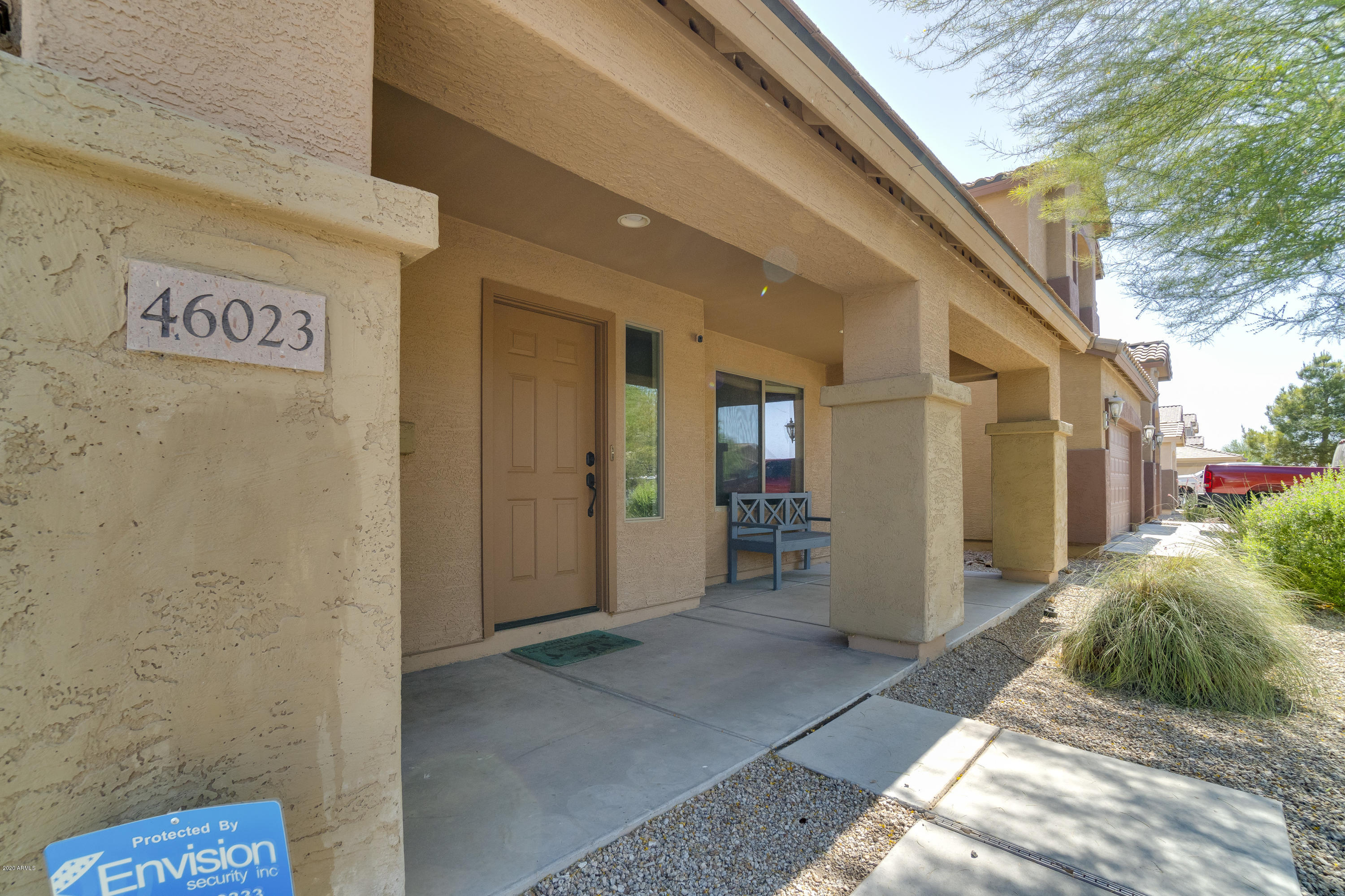 46023 West Amsterdam Road Maricopa, AZ 85139 - Photo 4 of 33 4Front of hoem-FULL